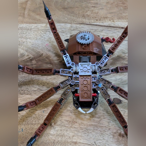 LEGO 9470 Shelob Attacks -complete - Picture 11 of 12